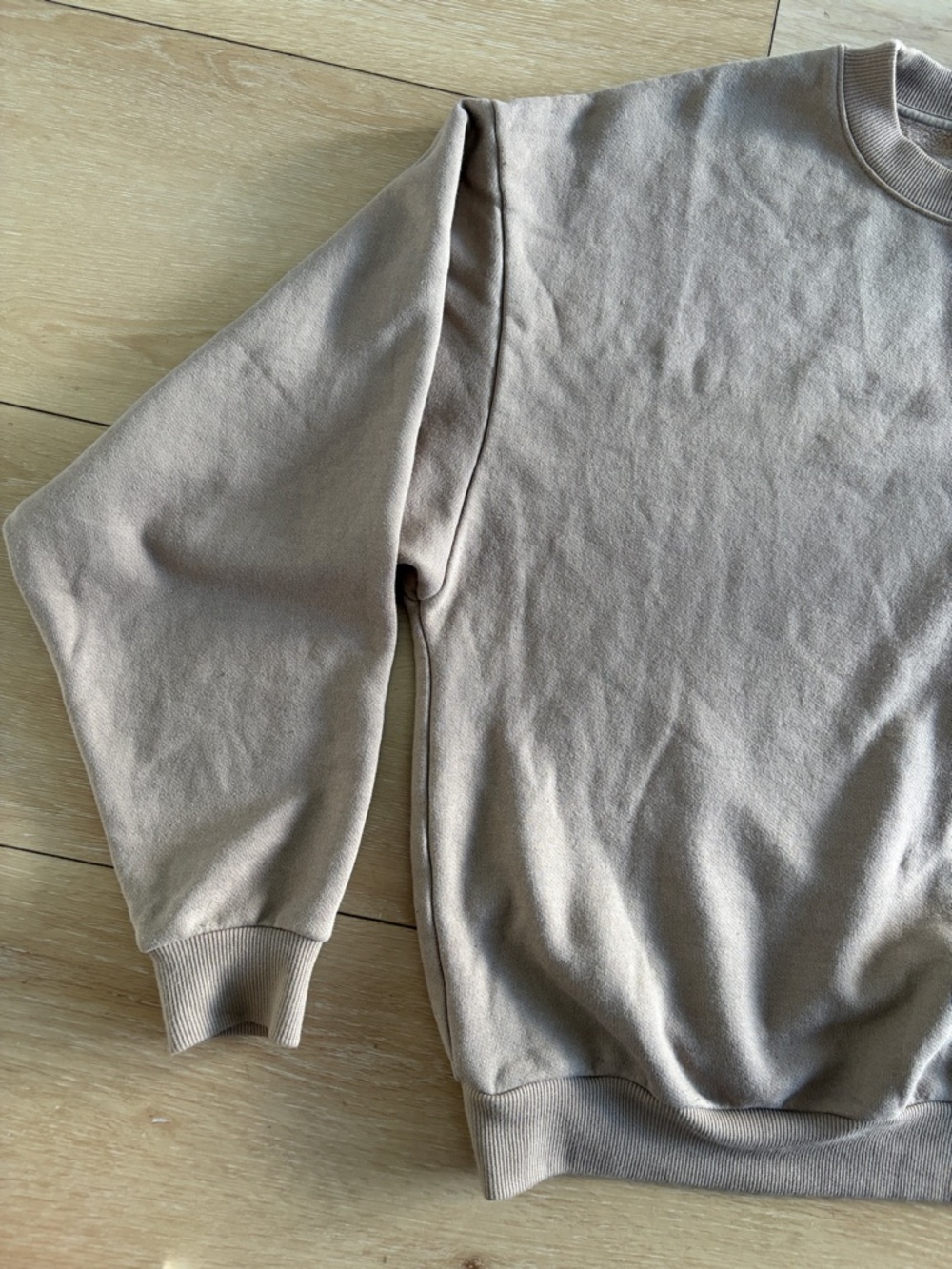 Accolade Crew Neck Pullover - Picture 8 of 15